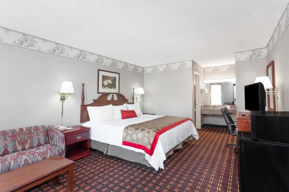 Travelodge By Wyndham Clarksville Exterior foto
